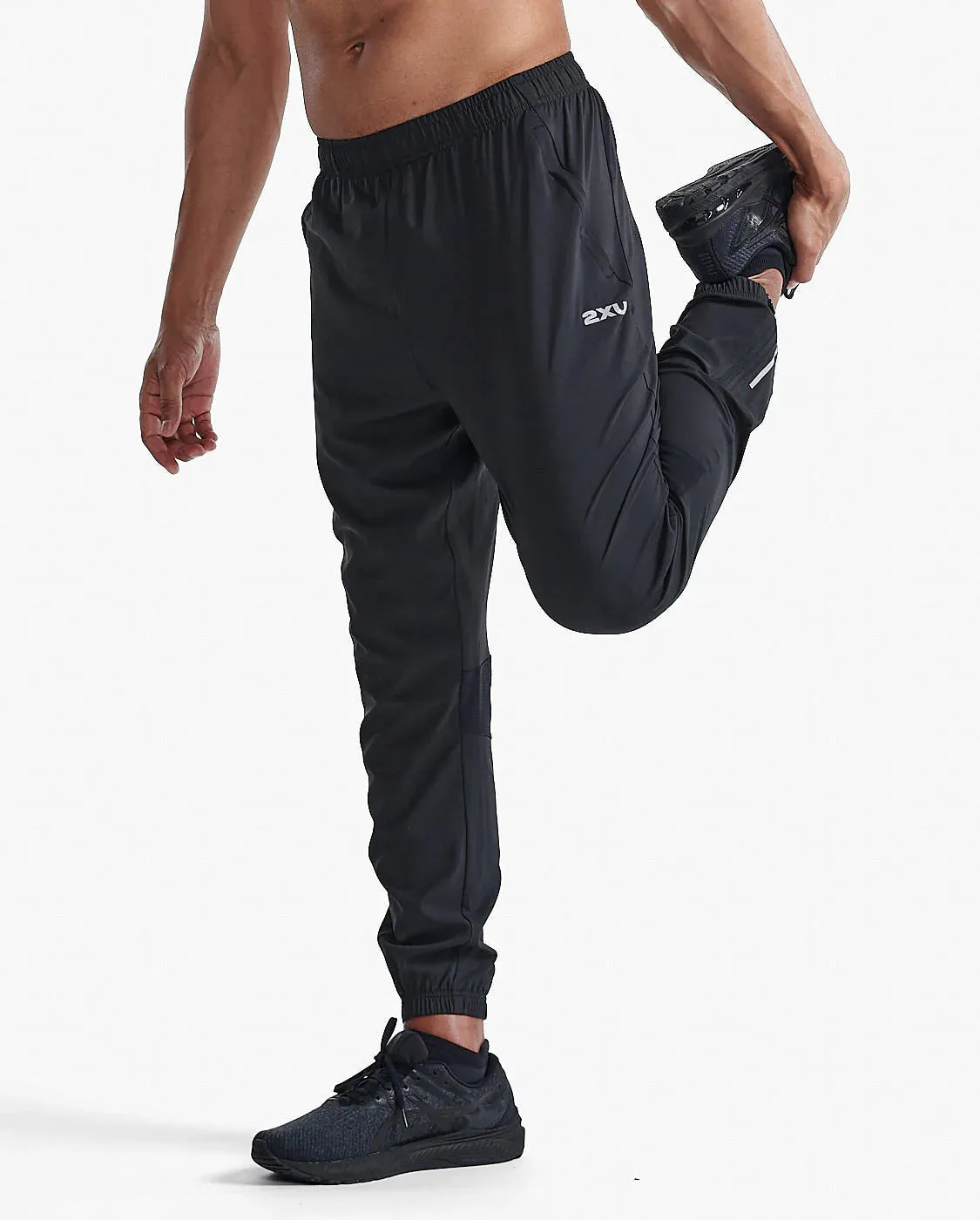 2XU Mens Aero Woven Jogger - Black/Silver