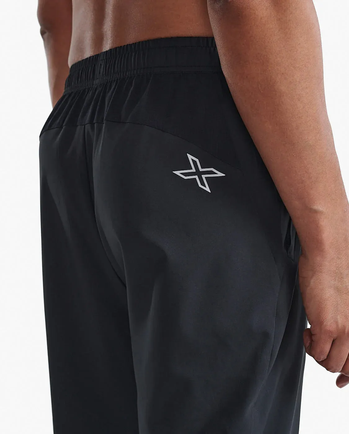 2XU Mens Aero Woven Jogger - Black/Silver