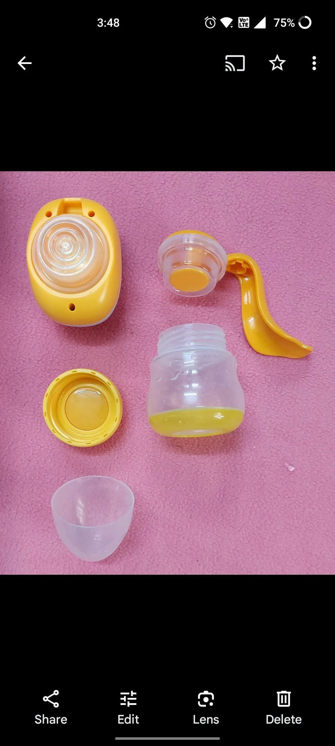 BABYHUG electric and manual breast pump