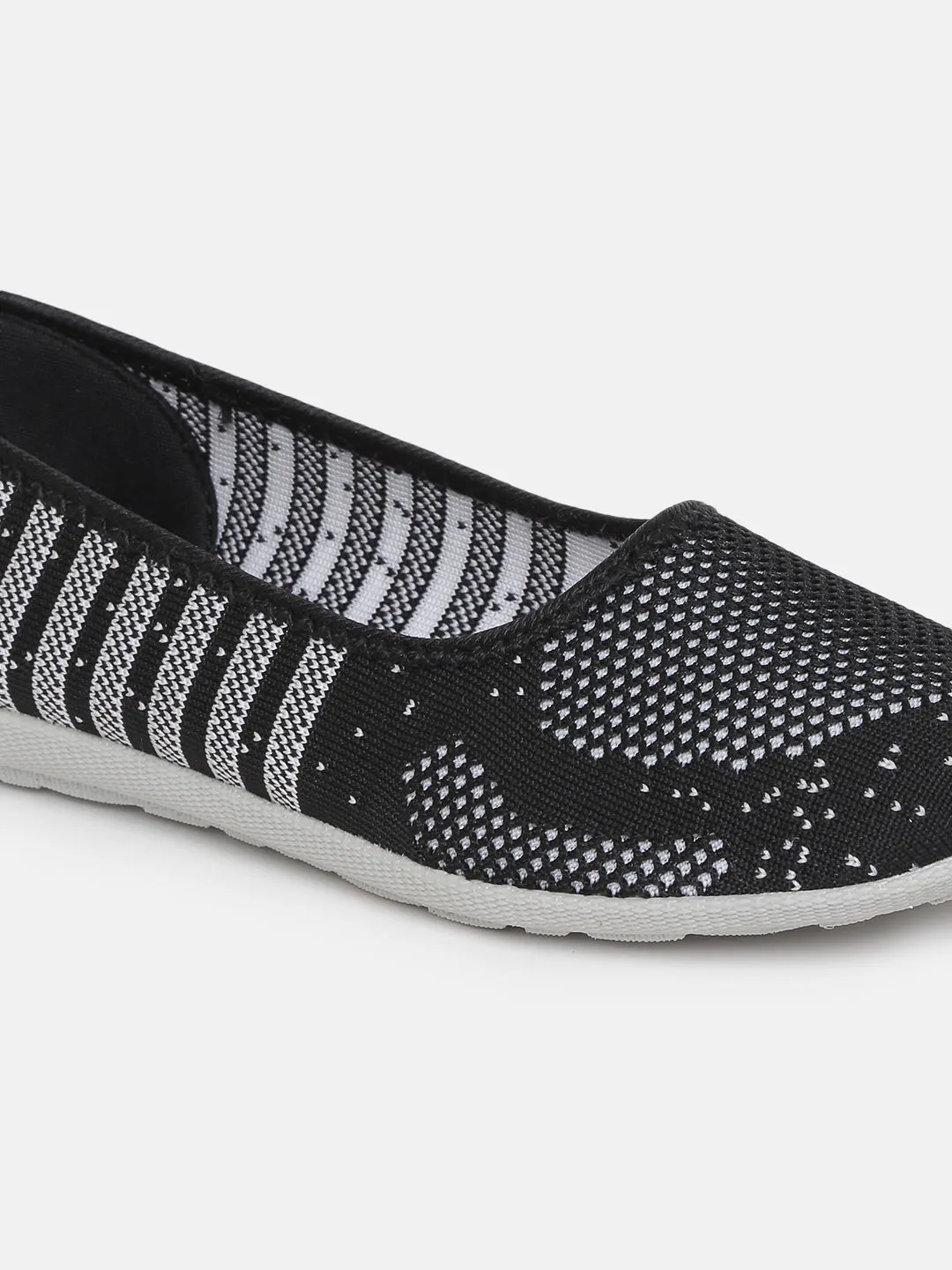 Ballet Flats Woven Design