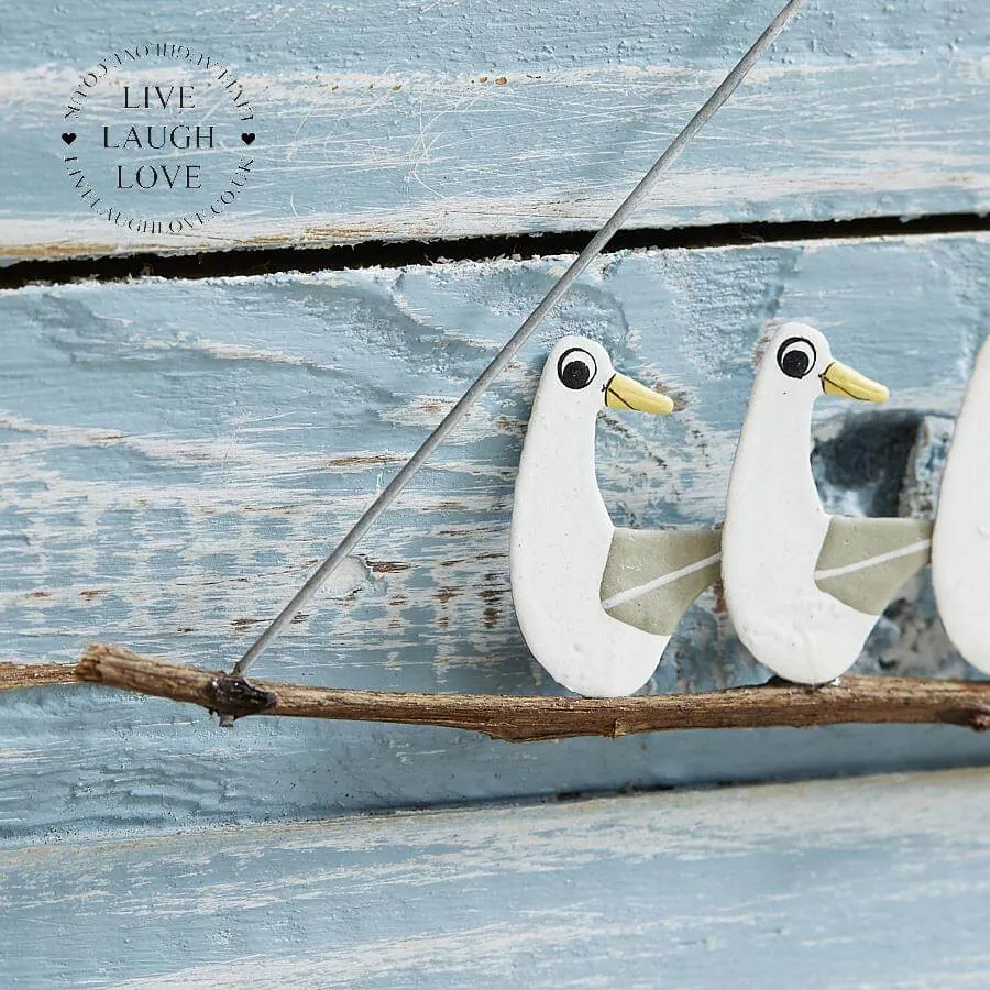 Flipped Seagull Nautical Hanger