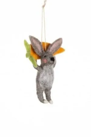 Grey Felt Bunny Carry A Large Carrot Easter Decoration