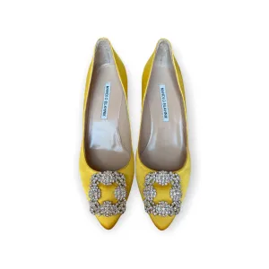 Hanginsi Yellow Satin Pumps -  6.5