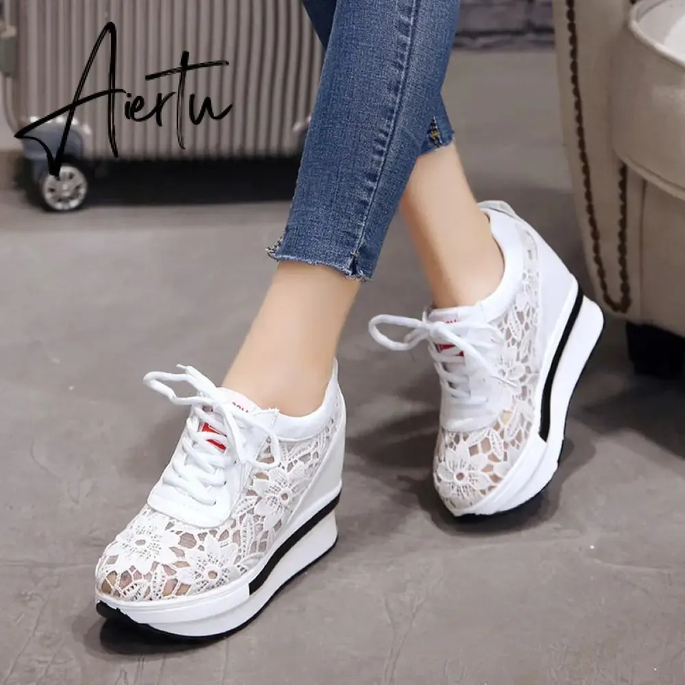 Hot Sales  Summer New Lace Breathable Sneakers Women Shoes Comfortable Casual Woman Platform Wedge Shoes