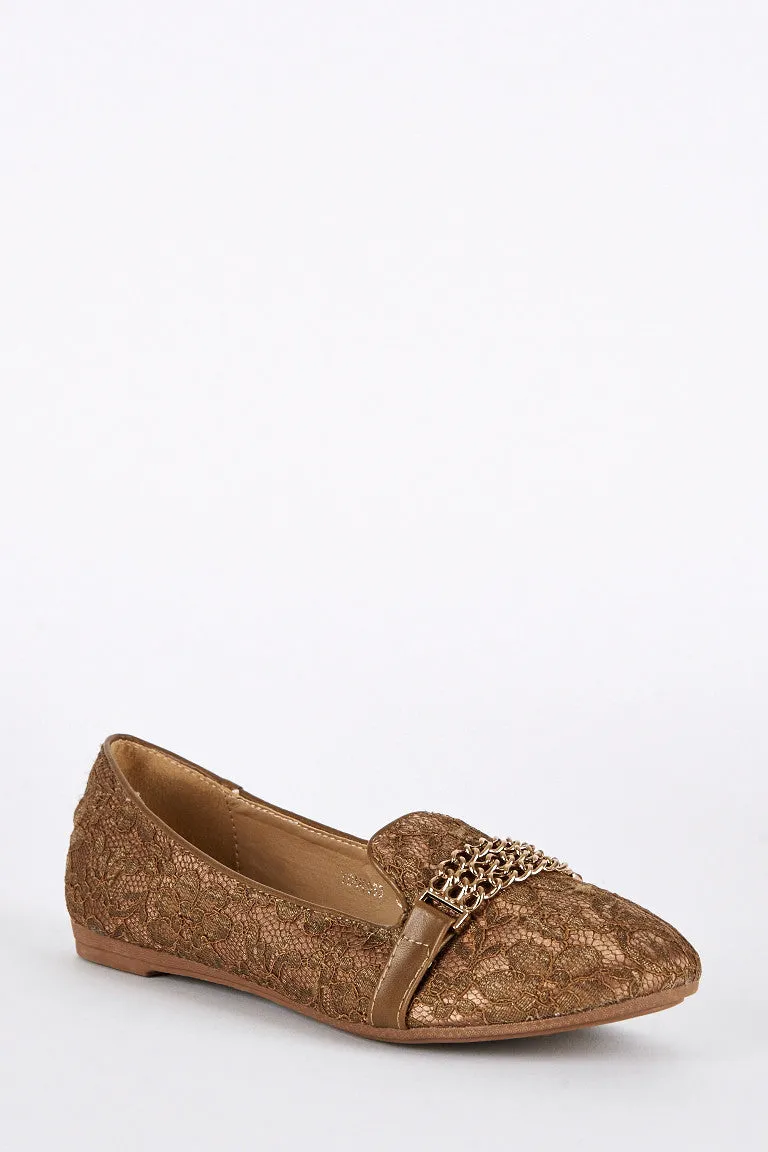 Large Size Lace Detail Pumps