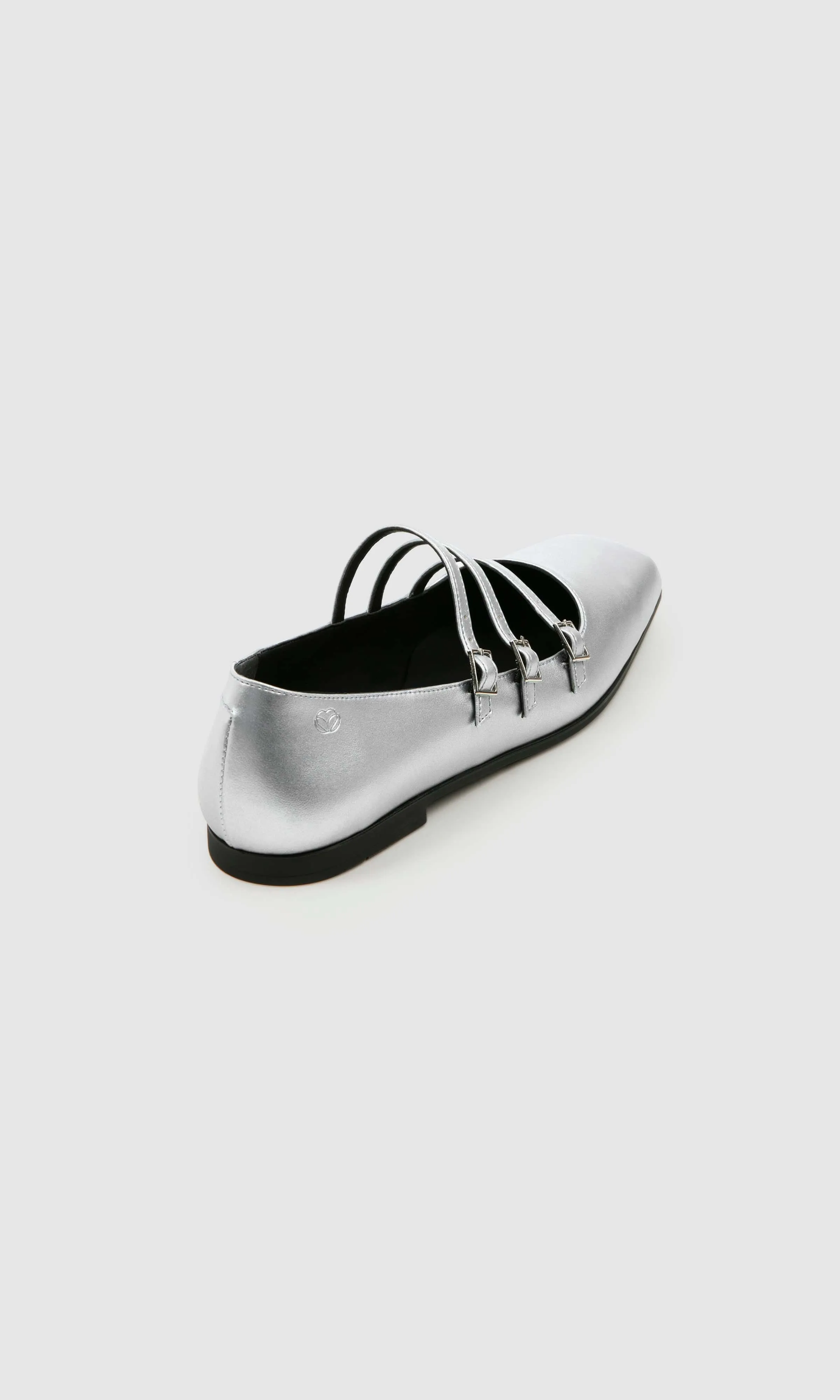 Maria II Apple Leather Vegan Pumps | Silver