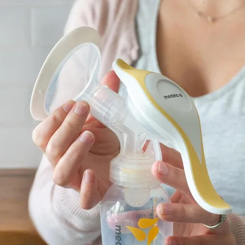 Medela - Harmony Essentials Pack – Manual Breast Pump Set