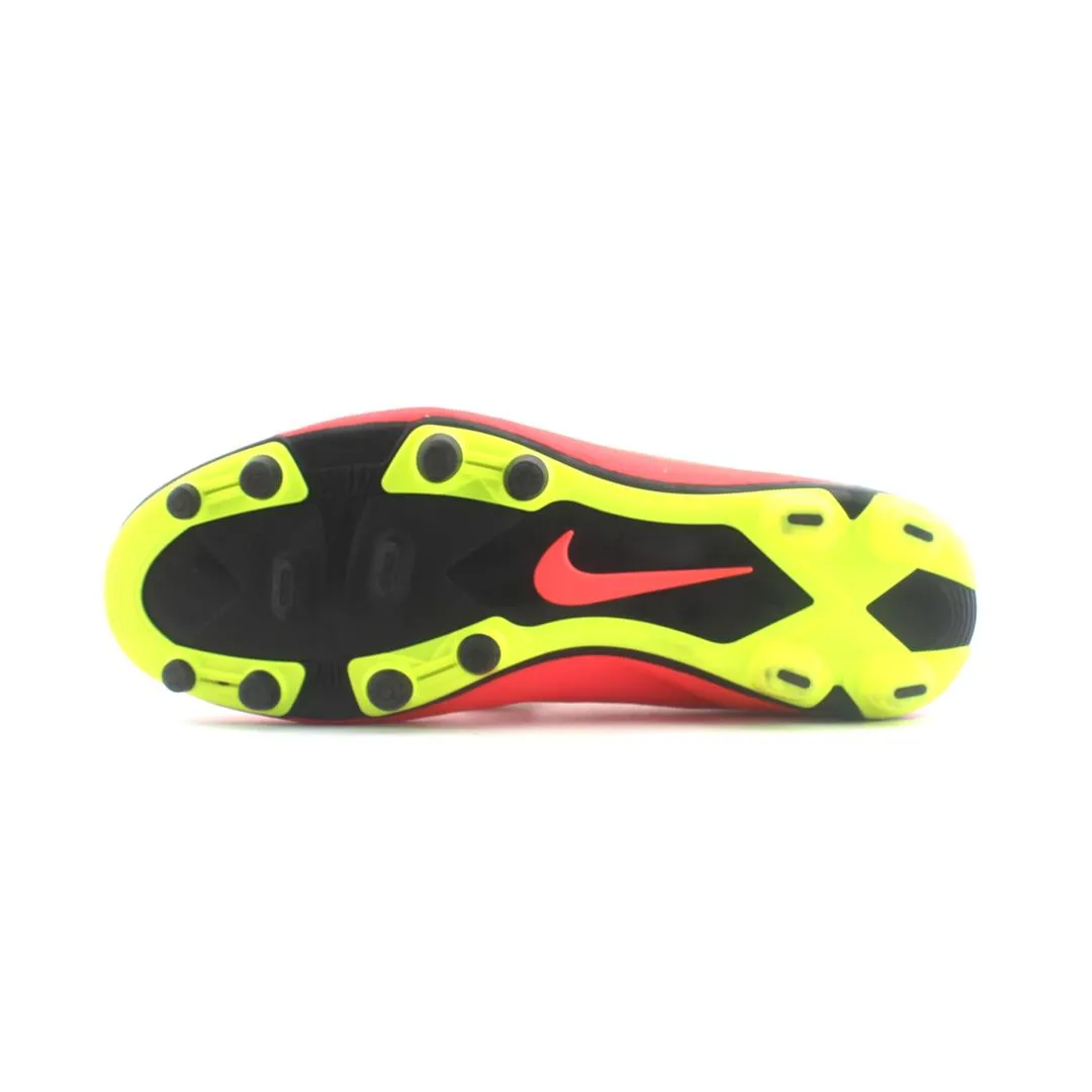 NIKE HYPERVENOM PHADE