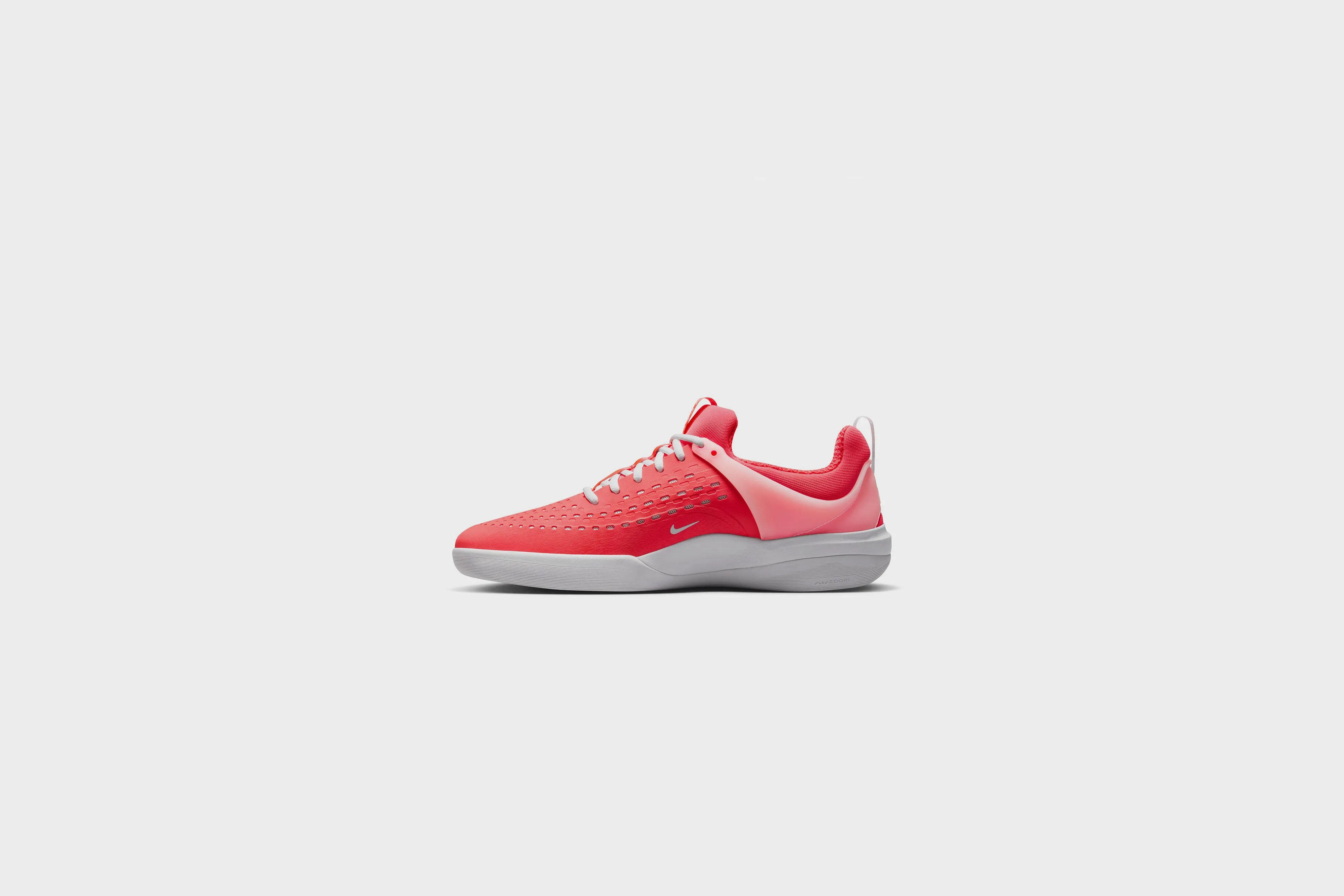 Nike SB Zoom Nyjah 3 (Hot Punch/White-Hot Punch)