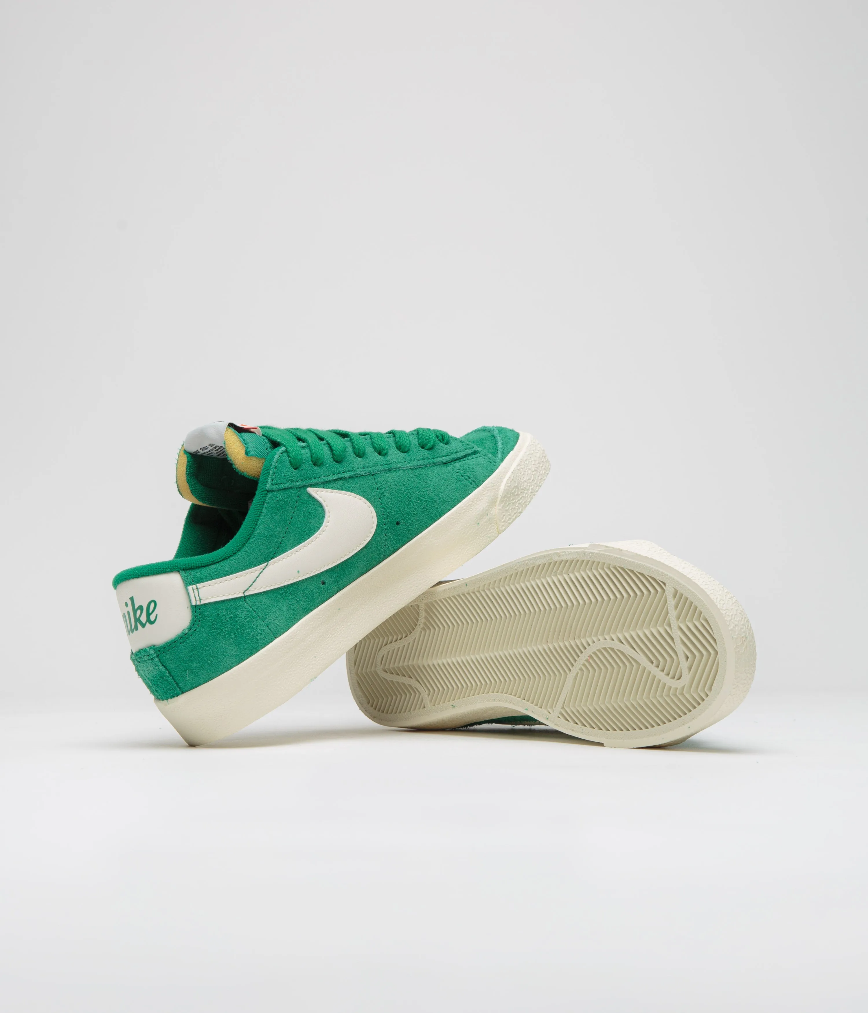 Nike Womens Blazer Low '77 Vintage Shoes - Malachite / Pale Ivory - Coconut Milk