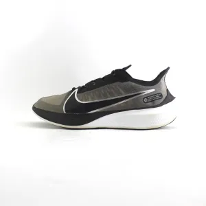 NIKE ZOOM GRAVITY