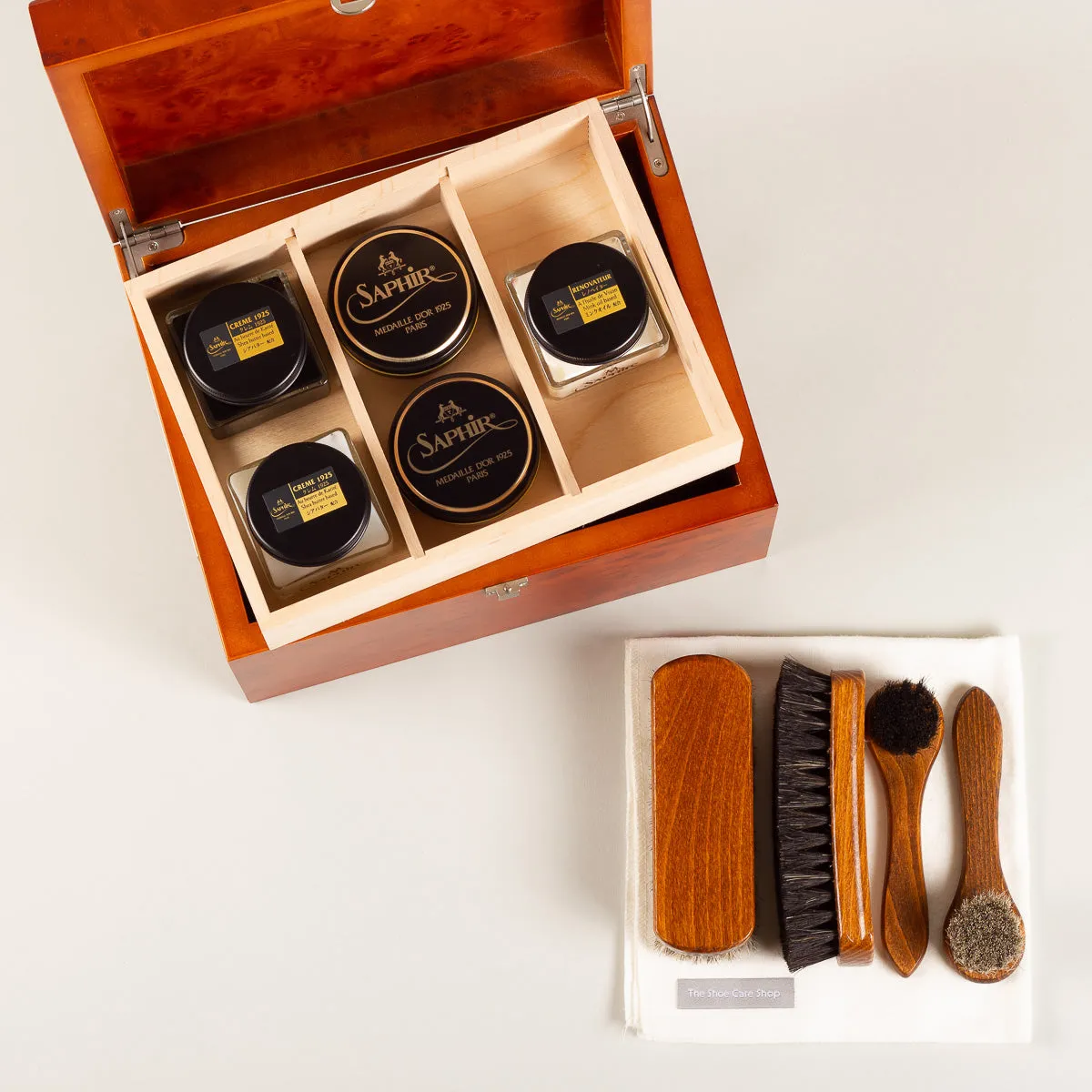 Shoe care valet Saphir Deluxe - burlwood