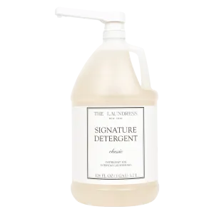 Signature Detergent Classic Gallon