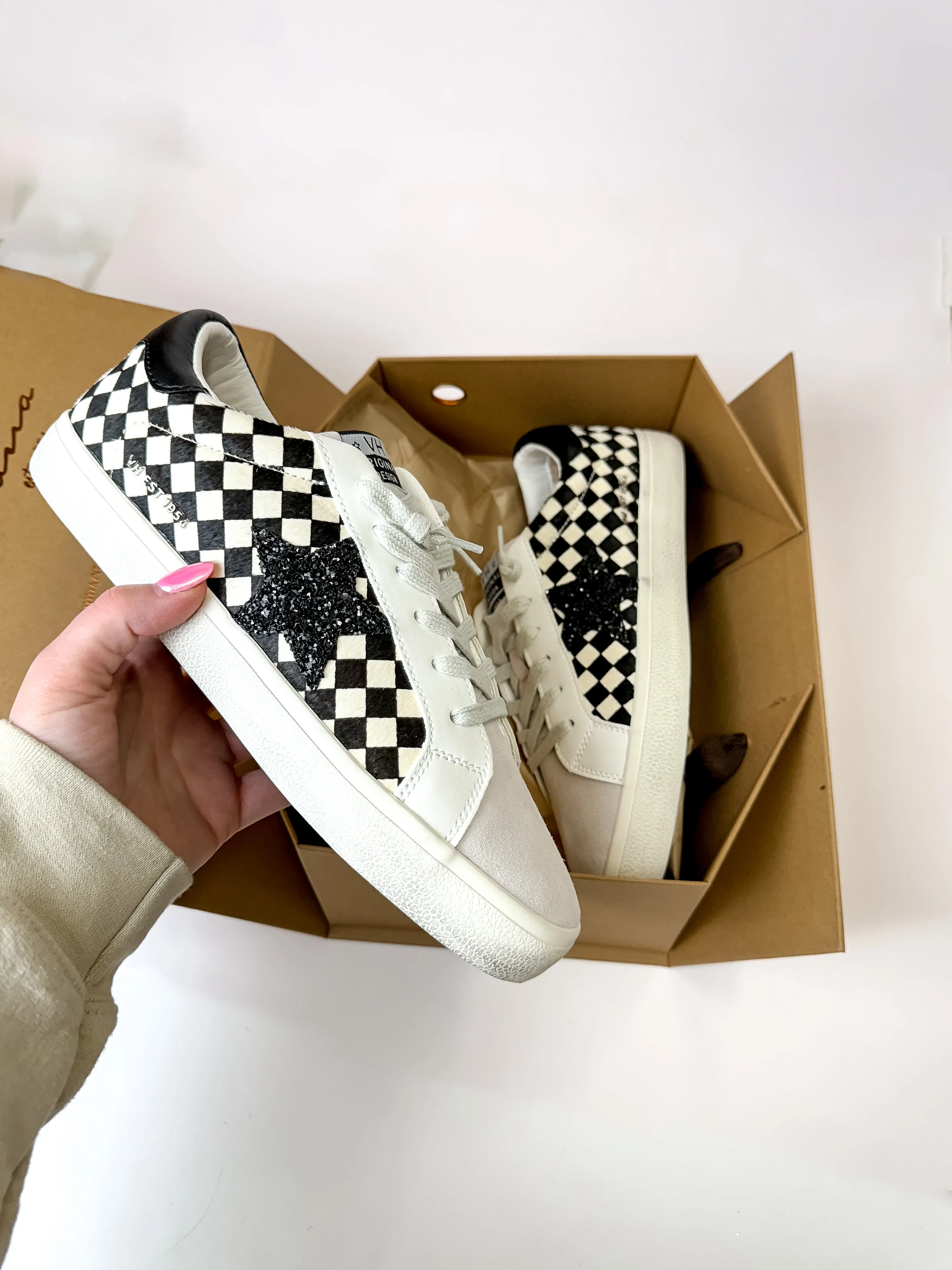 Vintage Havana | Flair 15 Sneakers in Checkered Multi